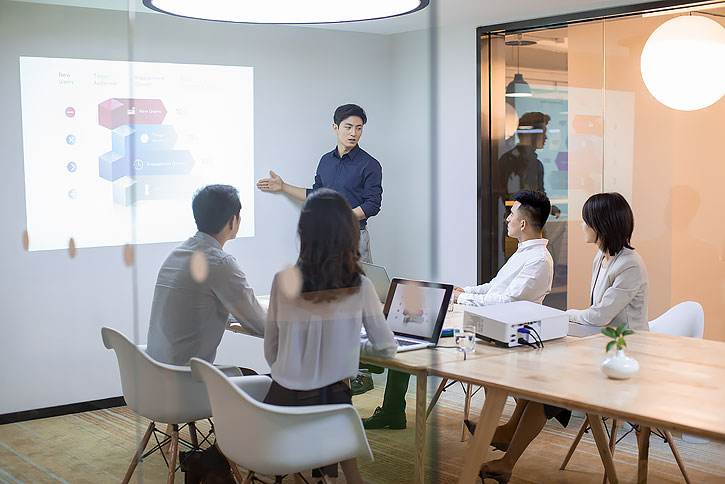 聚眾開會.jpg 聚眾開會.jpg